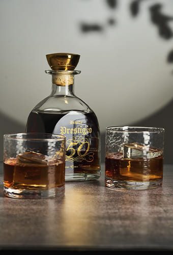 Brandy Prestigio Botella y Caja